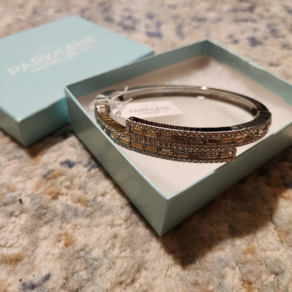 Park Lane Classic Style Beautiful Bracelet NWT